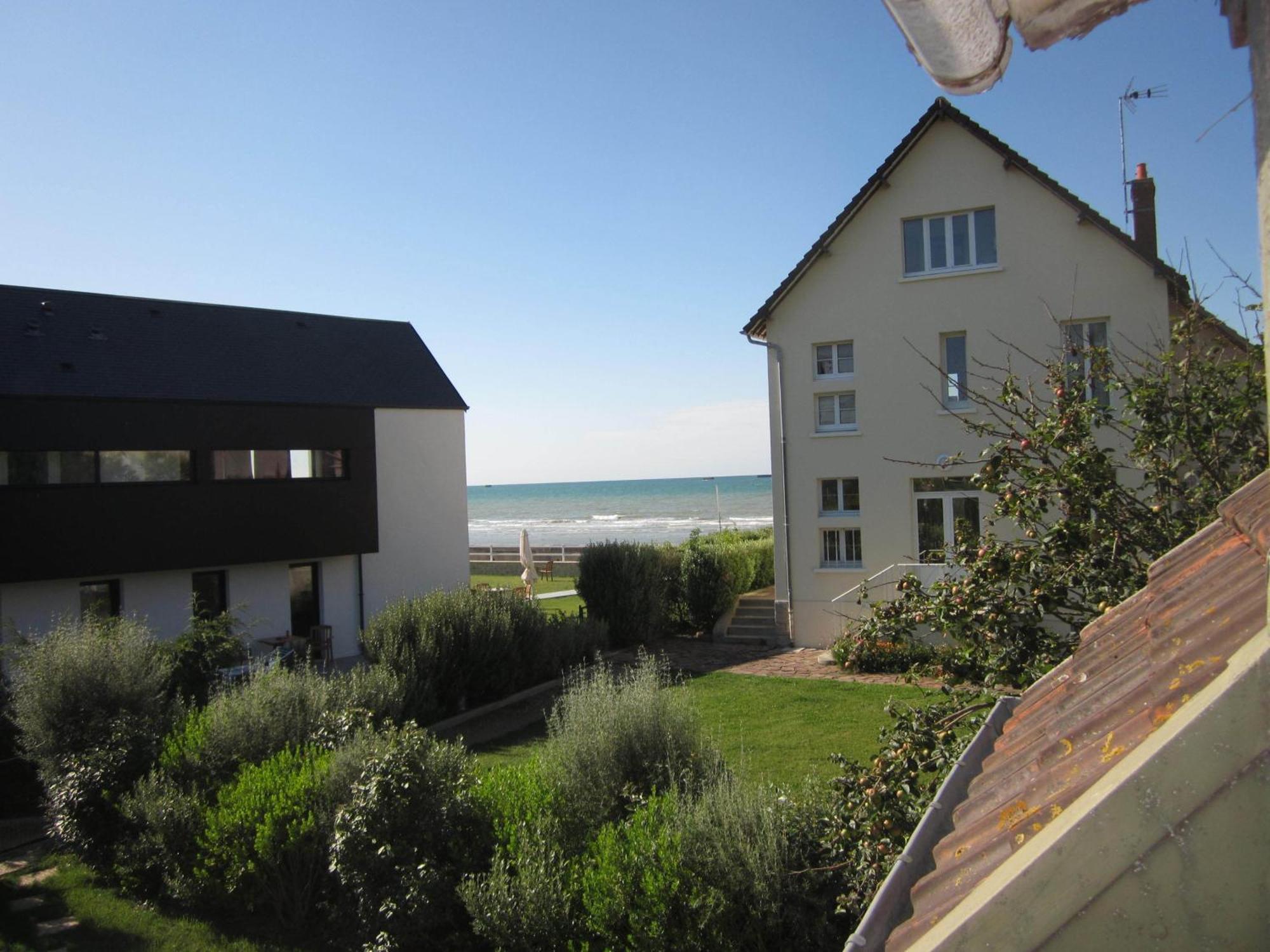 Gites En Normandie En Front De Mer A Asnelles , 3Km D'Arromanches, 10Km De Bayeux Kültér fotó