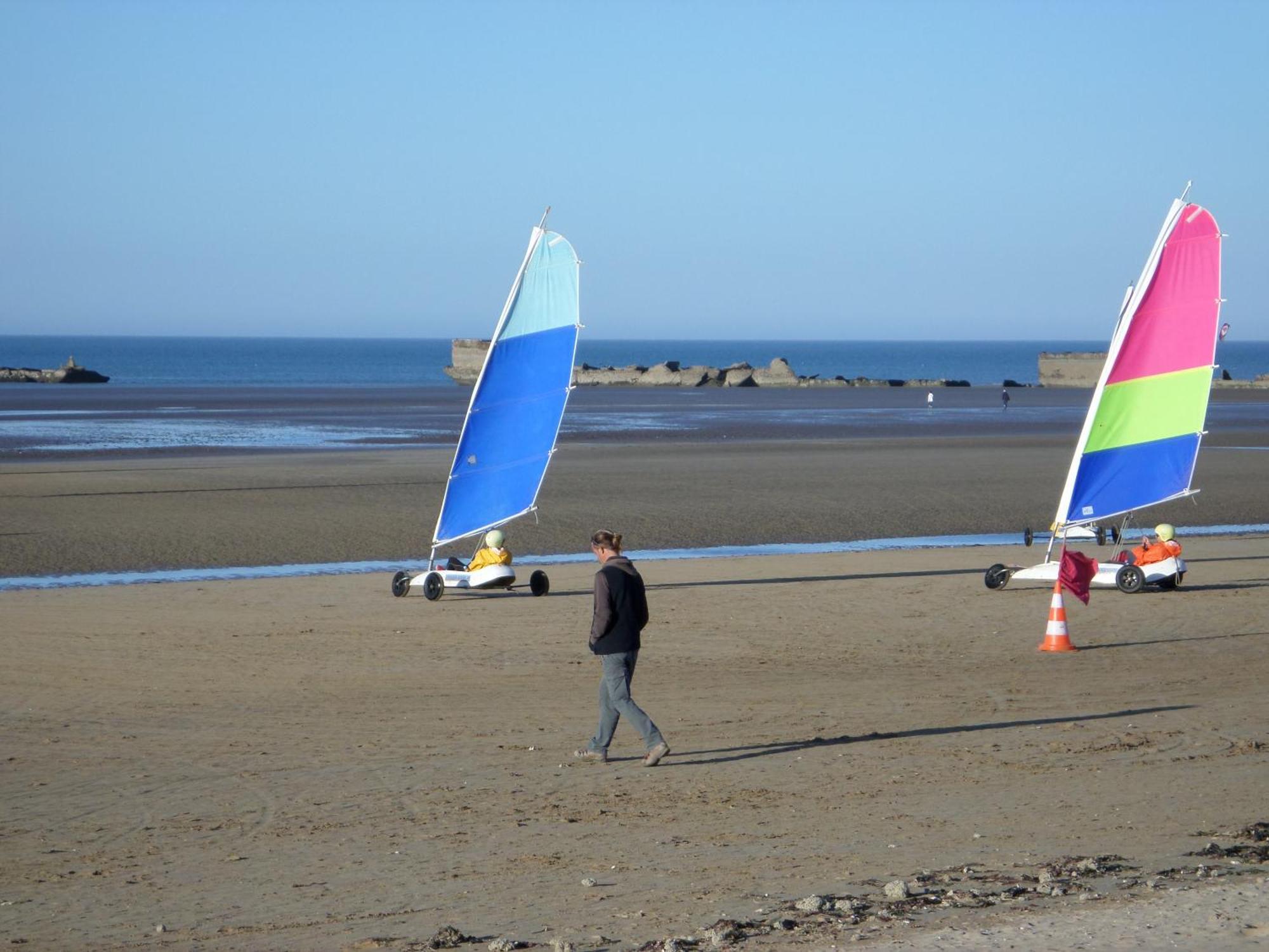 Gites En Normandie En Front De Mer A Asnelles , 3Km D'Arromanches, 10Km De Bayeux Kültér fotó